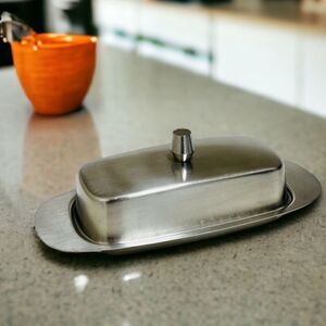 Vintage Oneida Japan 18/8 Stainless Steel Covered Butter Dish